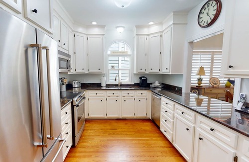 Ocean Point House | Charming house with ocean views and two decks; within a gated community