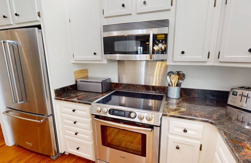 Ocean Point House | Charming house with ocean views and two decks; within a gated community
