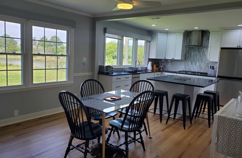 Susan House | Charming house with WiFi, AC in welcoming Mathews County on the Mobjack Bay.