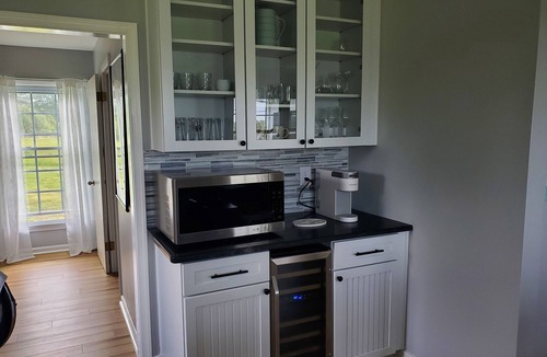 Susan House | Charming house with WiFi, AC in welcoming Mathews County on the Mobjack Bay.