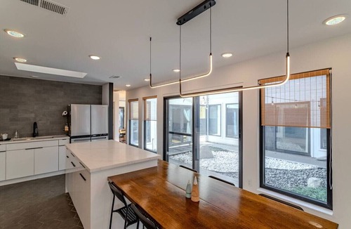 Chinatown House | Charming Houston Getaway