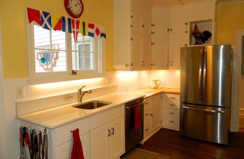 The Pines Cottage | Charming Ocean-Block Cottage, Steps to Beach & Boardwalk – Spacious & Cozy!