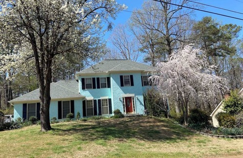Lawrenceville House | Charming private bed/bathroom house in Lawrenceville with AC, WiFi, fitness room