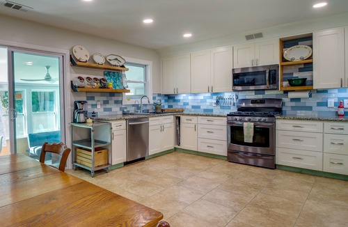 Whitemarsh Island House | Charming Savannah Home Between Downtown & Beaches!