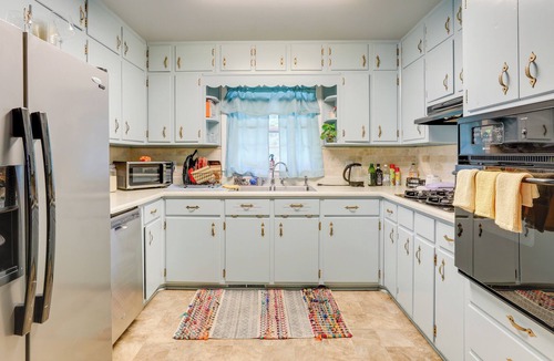 Stone Mountain Cottage | Charming Stone Mountain Retreat Near Nature Trails