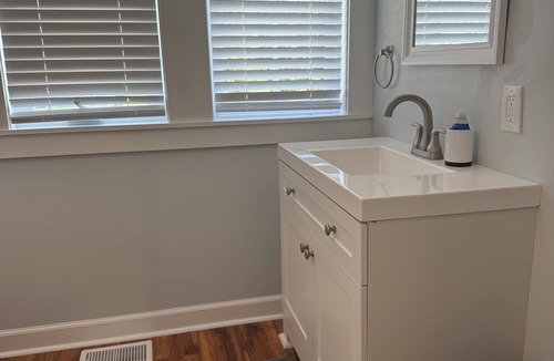 Cordesville Apartment | Charming studio in delightful Charleston with AC