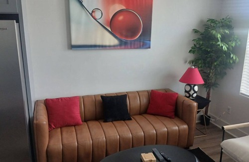 Lafayette House | Charming Townhome with WiFi and King Bed in Lafayette