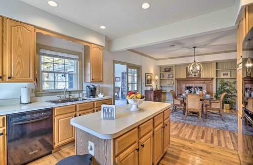 Westminster Apartment | 'Chateau Ridge' Peaceful Retreat w/Fire Pit!