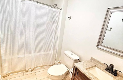 Wesley Heights House | Cheerful and cosy 3-bedroom bungalow ♥
