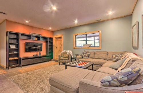 Greeneville House | Cherokee Nat'l Forest Retreat: Renovated Cabin!