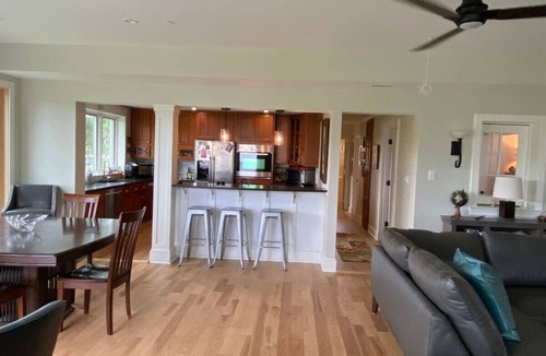 Cape Anne House | Chesapeake Paradise LITE 4+br3ba Peaceful Watrfrnt