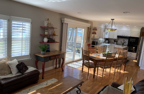 Deale Beach House | Chesapeake Spectacular Waterfront- Kayaks, Spa, Pier