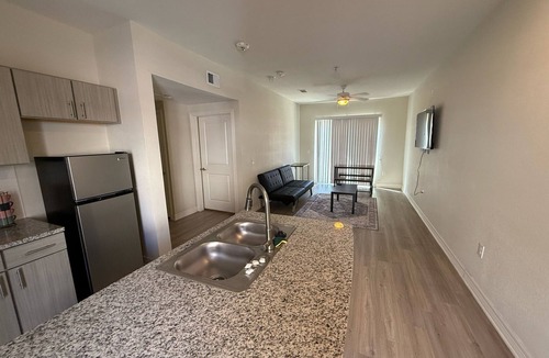 Cedar Park Apartment | Chic 1-bedroom with fitness room and WiFi in tranquil Cedar Park