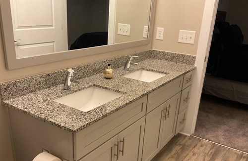 Northeast Raleigh Apartment | Chic 2 bed 2 bathroom