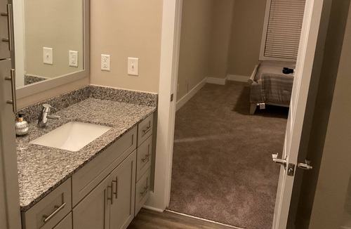 Northeast Raleigh Apartment | Chic 2 bed 2 bathroom