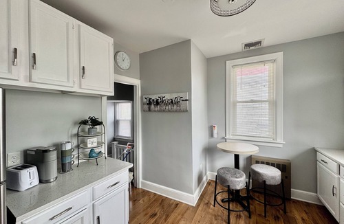 Hershey Apartment | Chocolate Avenue Charm