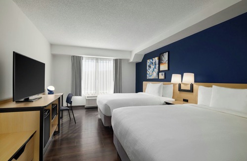 Northeast Hotel | City Express by Marriott Washington, DC Northeast