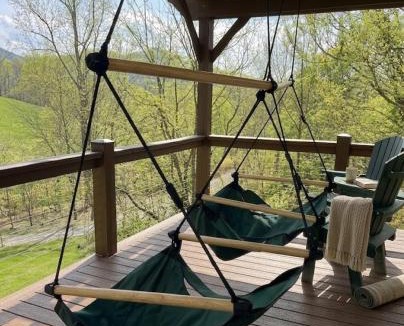 Barnardsville House | CL to DT Asheville Hot Tub Lg Deck Hammocks