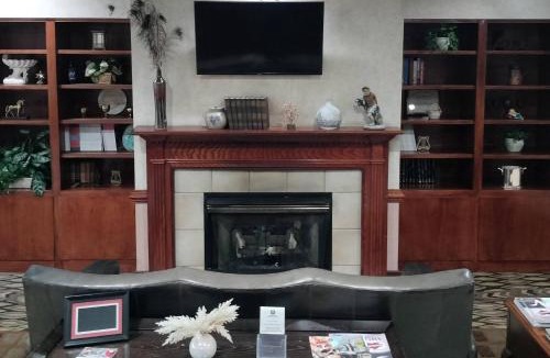West Southern Pines Hotel | Clarion Inn Southern Pines - Pinehurst