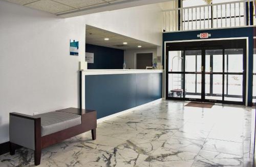 Vidalia Hotel | Clarion Pointe Vidalia - Lyons West