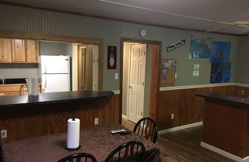 Boothville-Venice Cabin | "Clean/Maintained Fully Furnished Lodging"-Yellowfin Lodge