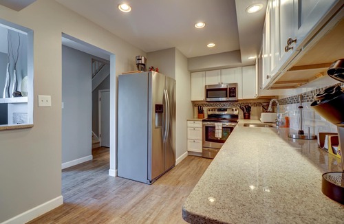 Rehoboth Beach Condo | Clean Spacious Condo In Rehoboth Beach Tennis/Pools