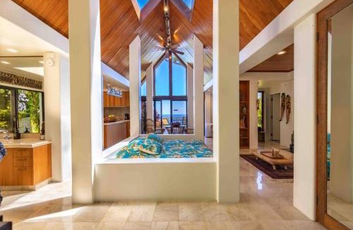 Haiku Villa | Cliff House with Ocean Views in Haiku, Maui jungle