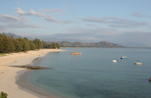 Kailua Apartment | Close to beach, sleeps 2, AC, quiet, private