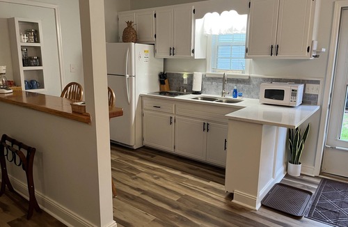 Beaufort Apartment | Close to Beaches, Parris Island & Pet friendly-on Lady's Island!
