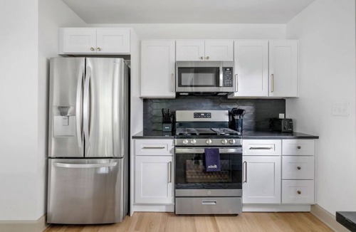 Charleston Apartment | Close to Hampton Park: Casa Luna