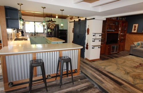 Kailua House | Close to Kailua Beach-AC's-Renovated/Upgraded-Fenced Backyard-Patio-Laundry