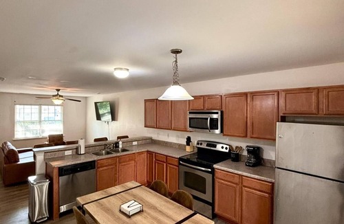 Westgate House | Close to Lejuene/25m from beach