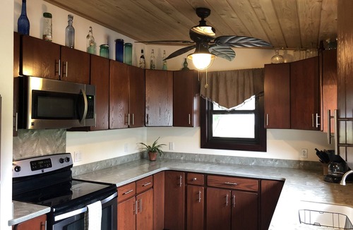 Kailua House | Close to the Beautiful Kailua Beach-A/C's-Full Kitchen-Covered Patio-Laundry