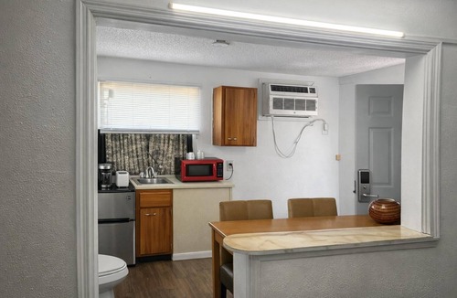Myrtle Beach House | CMI Hotel 1935 Myrtle Beach SC
