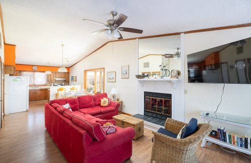 Kitty Hawk Villa | Coastal Beach Townhome | Steps to Beach | Pool, Bikes & More
