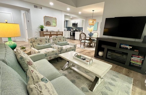Seabrook Island Villa | Coastal Calm by Sandpiper | Near Beach