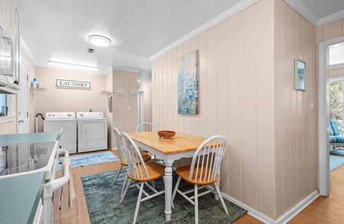 Surfside Beach House | Coastal Cottage- 3 Bedroom