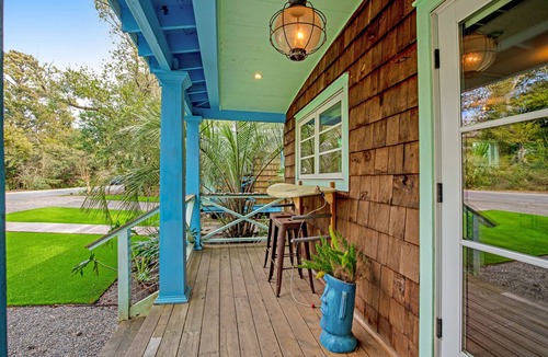 Folly Beach Cottage | Coastal dog-friendly retreat near the beach with yard access and WiFi
