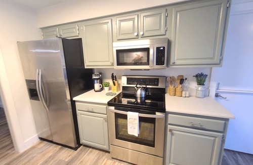 Whitemarsh Island House | Coastal Escape 7 miles from Tybee Island Savannah & River Street