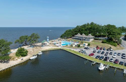 Colington Harbour House | Coastal Kaleidoscope OBX