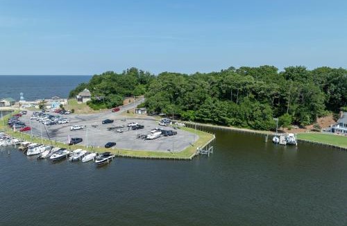 Colington Harbour House | Coastal Kaleidoscope OBX