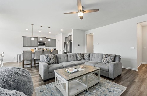 Murraysville House | Coastal Retreat in Carolinas - Family Arcade - 3bd/2ba