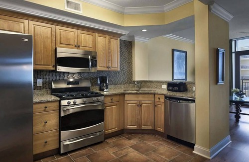Windy Hill Hotel | Coastal Villa | Steps to Beach | North Myrtle Beach