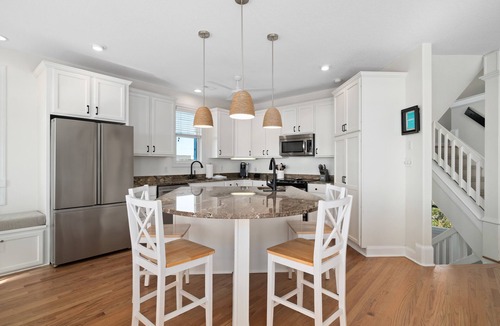 Emerald Isle House | 'Coastal Vista' - Walk to Emerald Isle Beach!