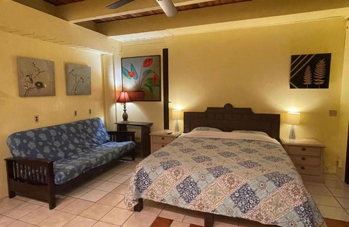 Honaunau-Napoopoo Bed & Breakfast | Coffee Garden