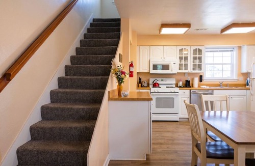 Nags Head Hotel | Colonial Inn Motel