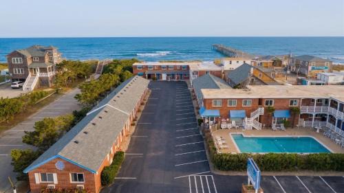 Nags Head Hotel | Colonial Inn