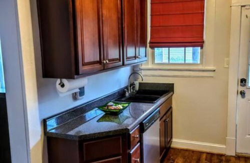 Church Hill House | Colorful & Cozy 3-Bedroom Home in RVA