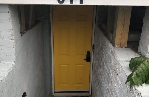 Northeast House | Colorful Suite in CapitolHill+ Free Parking