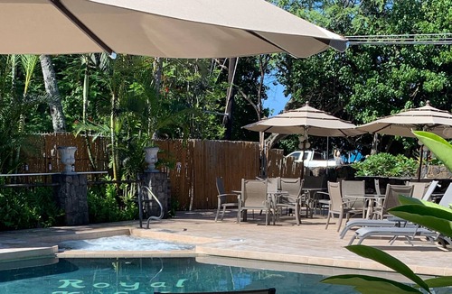 Kailua-Kona Condo | Come see the turtles at Gates Beach